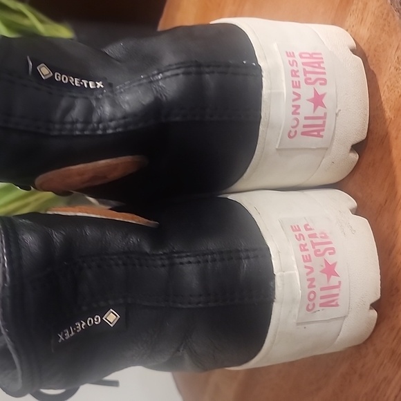 Converse Chuck Taylor All-Star Lugged Leather Upper Sneaker Women's Size 9.5 - Picture 8 of 10